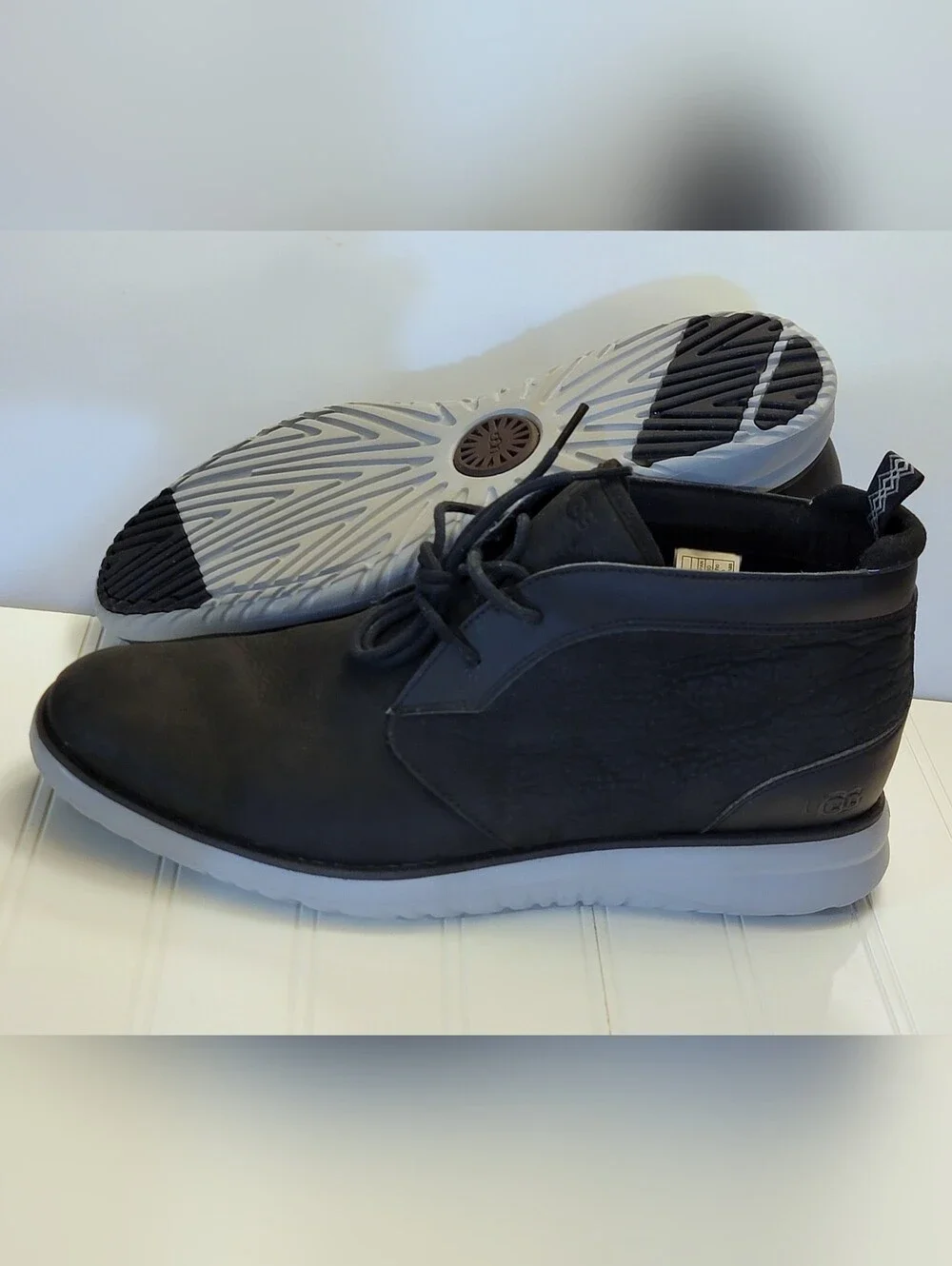 UGG Union Chukka Boots Black Waterproof Leather Treadlite 1104976 Size 12 Men's